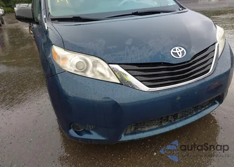 2011 Toyota Sienna Le V6 из США, поврежденный, VIN 5TDKK3DC9BS069522